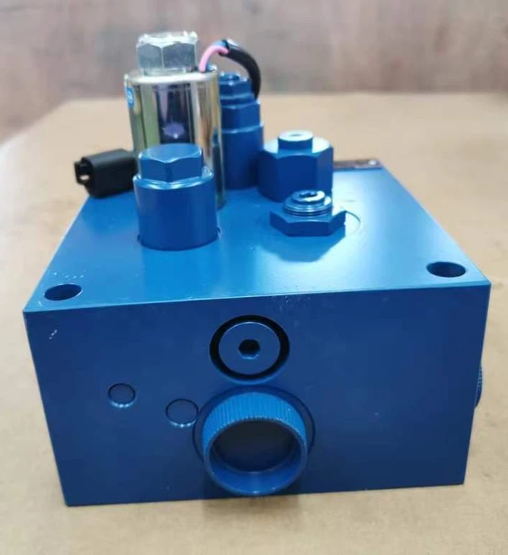 ACCUMULATOR Charge Valve 56d-43-37101 For Koamtsu HM400-2
